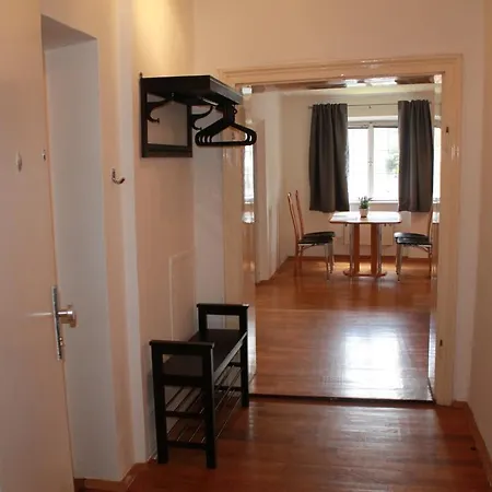 Triumphpforte Apartment